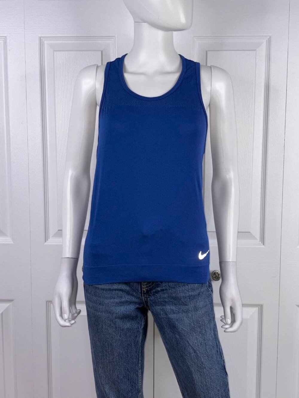 NIKE women's  tank top small